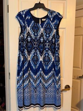 Cato Blue and White Ikat Cap-Sleeve Shift Dress